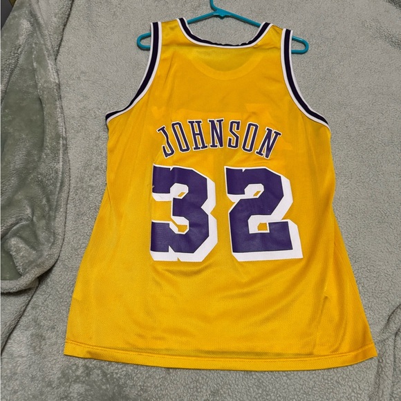 Magic Johnson Champion Yellow Lakers Jersey with Purple Accents - Picture 3 of 3
